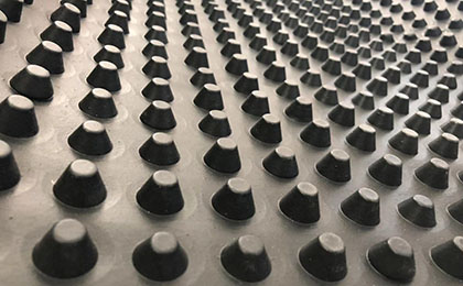 車庫常用的排水板介紹以及運(yùn)用