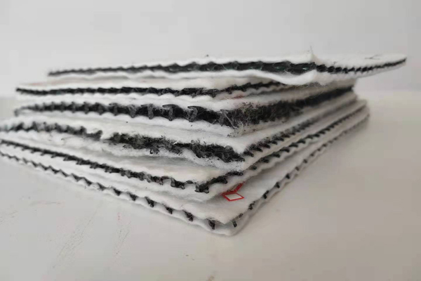 垃圾填埋場(chǎng)復(fù)合土工膜在哪一層起到關(guān)鍵作用？  第2張