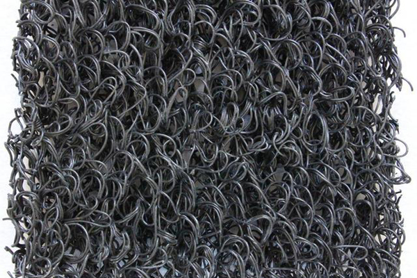 復(fù)合排水網(wǎng)與復(fù)合排水隔離墊對比分析：差異與應(yīng)用。  第4張