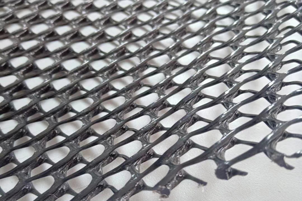 三維復(fù)合排水網(wǎng)由哪些組成  第1張