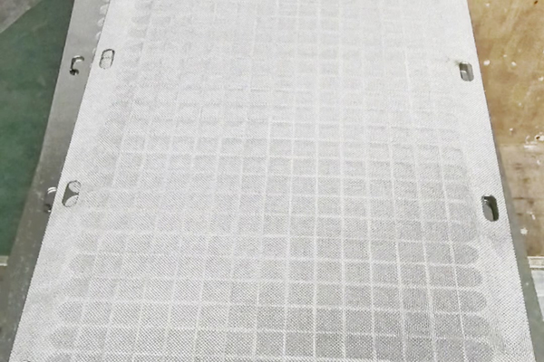 三維復(fù)合排水網(wǎng)和濾水網(wǎng)的區(qū)別有哪些呢？  第2張