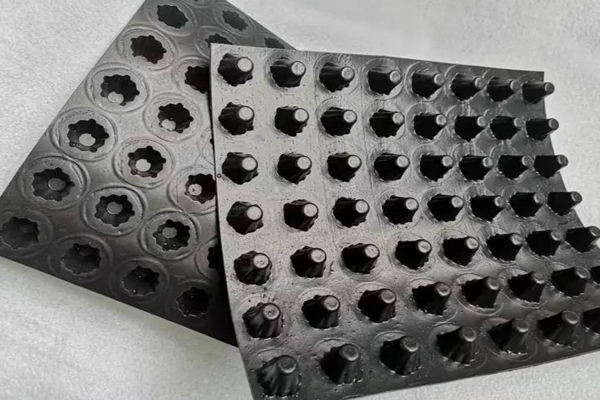 排水板在鐵路中的應(yīng)用有哪些  第1張